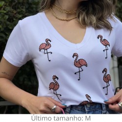 Camiseta Branca Flamingos