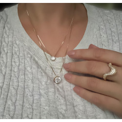 Colar Dourado Ponto de Luz