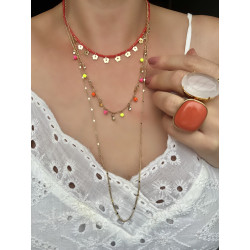 Colar Flores Douradas com Pedrinhas em Coral