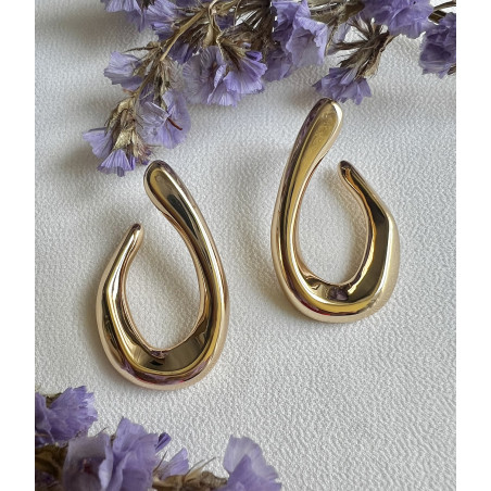 Brinco Dourado Orgânico Liso